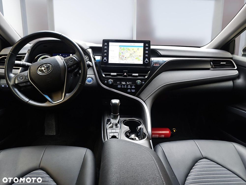 Toyota Camry 2.5 Hybrid Prestige CVT - 8