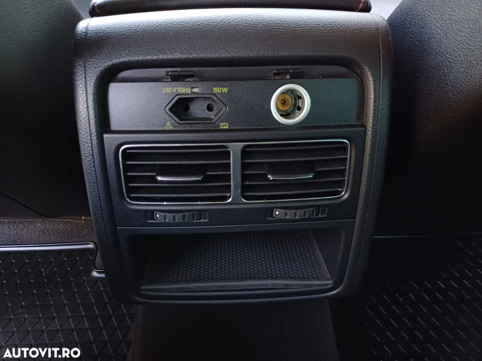 Volkswagen Touareg 3.0 V6 TDI BMT - 19