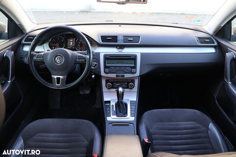 Volkswagen Passat 2.0 TDI BlueMotion Technology DSG Highline - 11