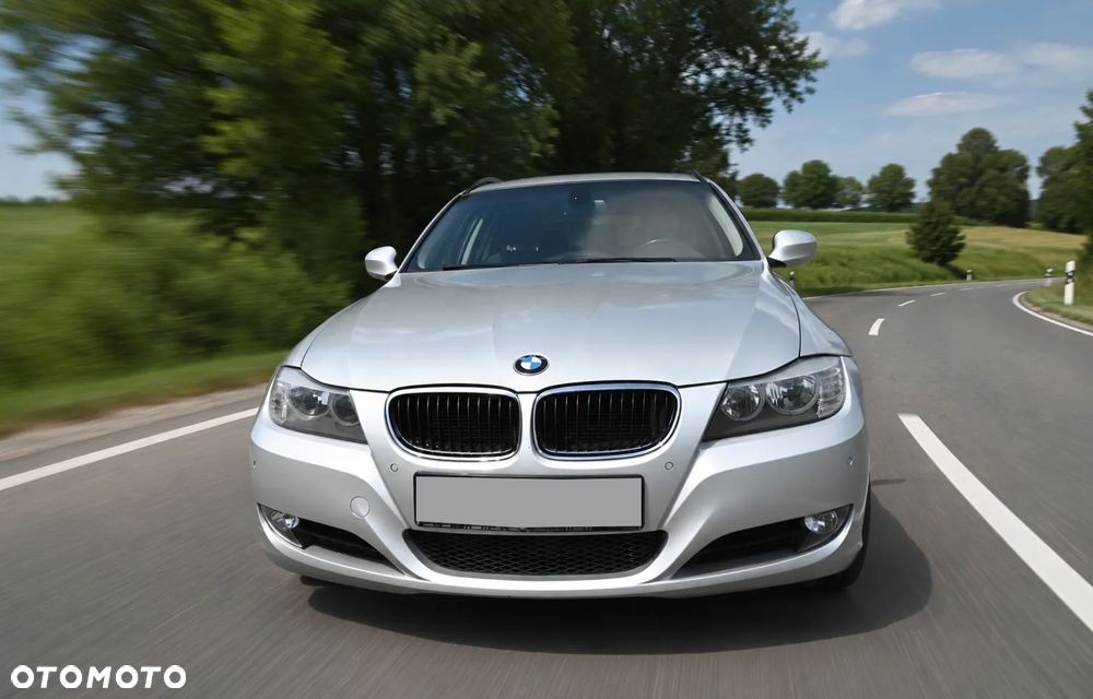 BMW Seria 3 - 1