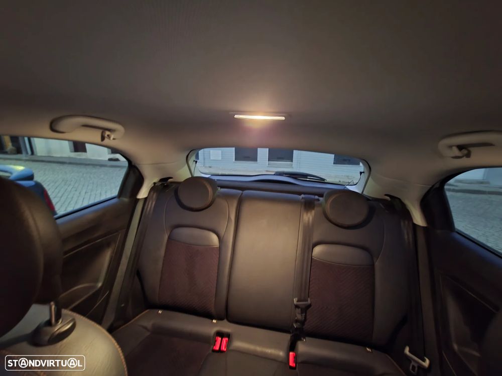 Fiat 500X 1.6 Multijet 4x2 S&S S-Design Urban Look - 34