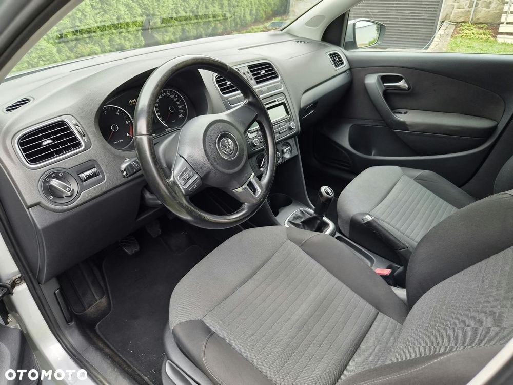 Volkswagen Polo - 14
