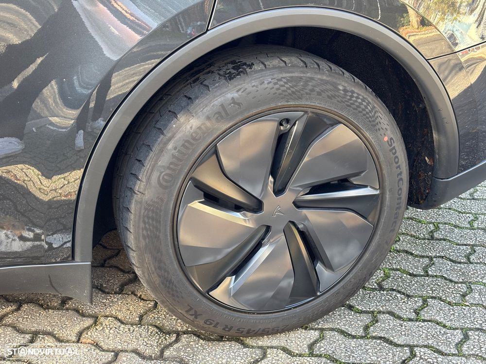 Tesla Model Y Long Range Tração Traseira - 18