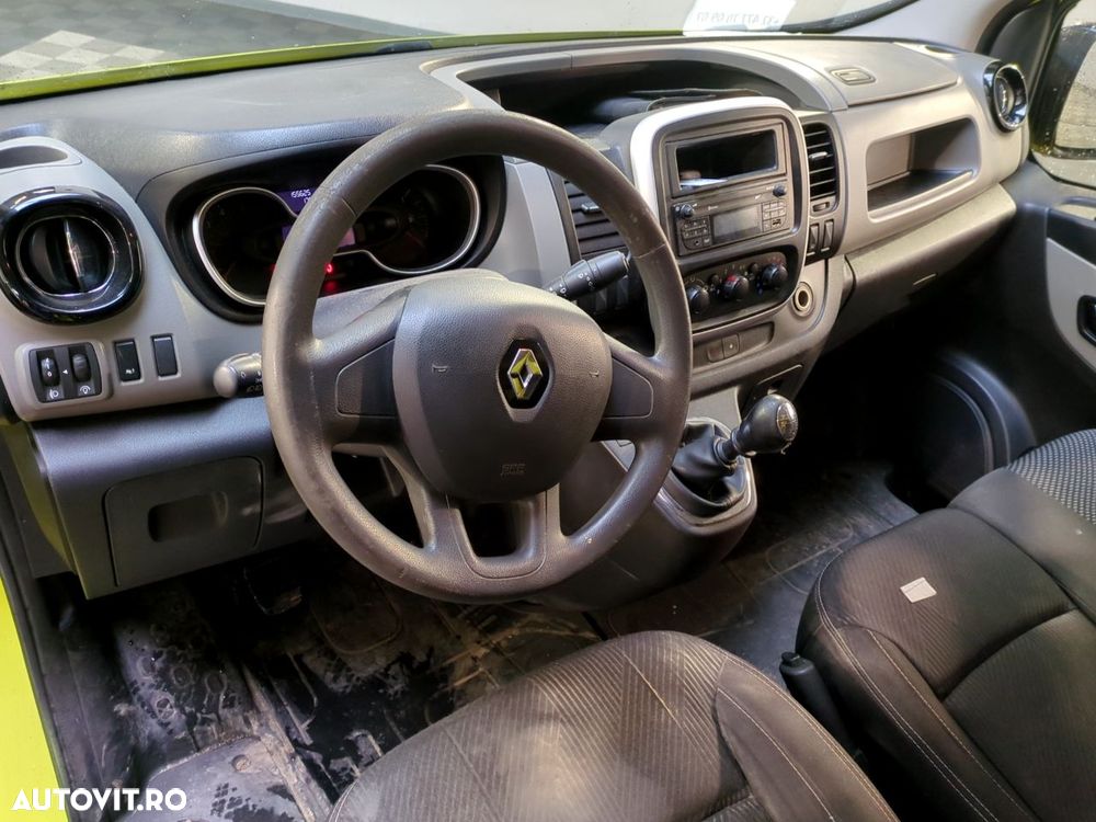 Renault Trafic - 11