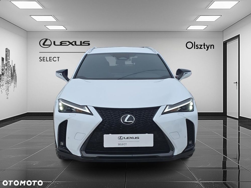 Lexus UX 300h F Sport Design - 8