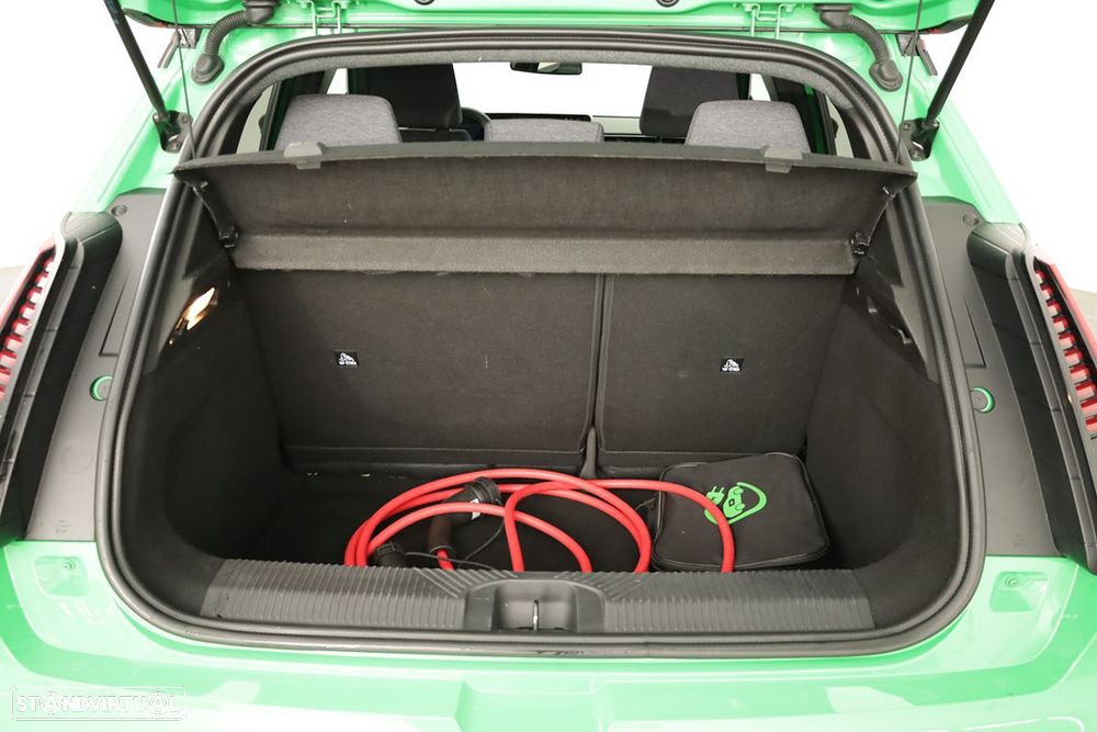 Renault 5 E-Tech 52 kWh Techno Autonomia Conforto - 26