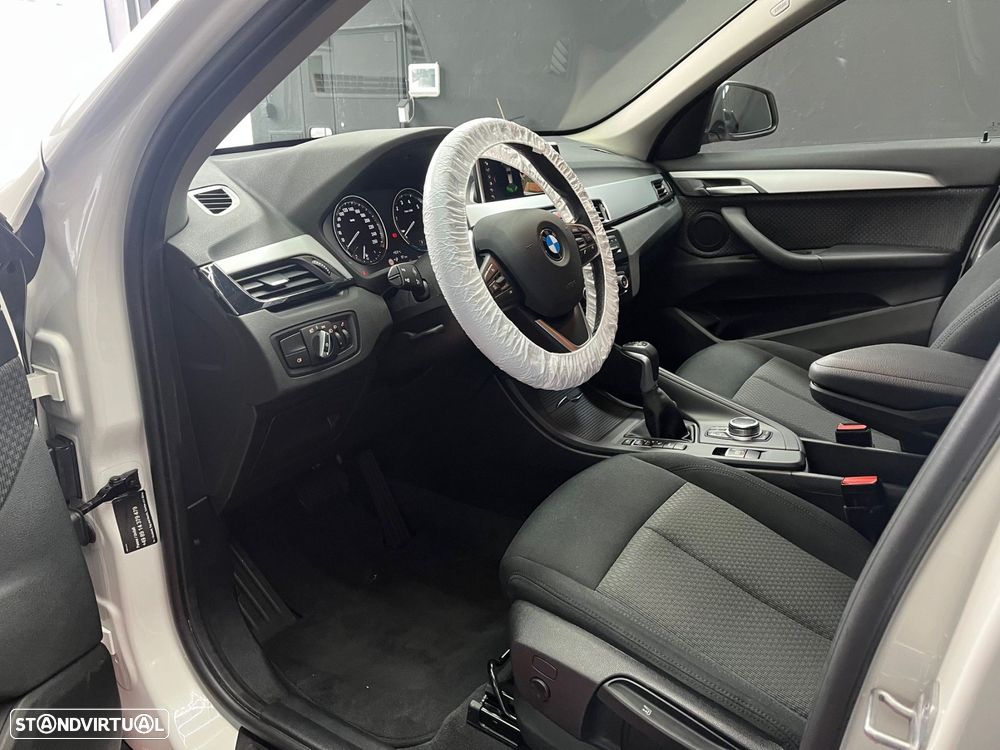 BMW X1 25 e xDrive - 8