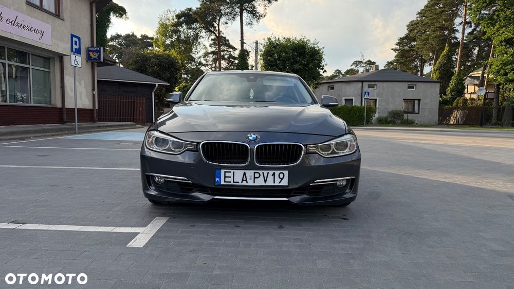 BMW Seria 3 318d Modern Line - 8