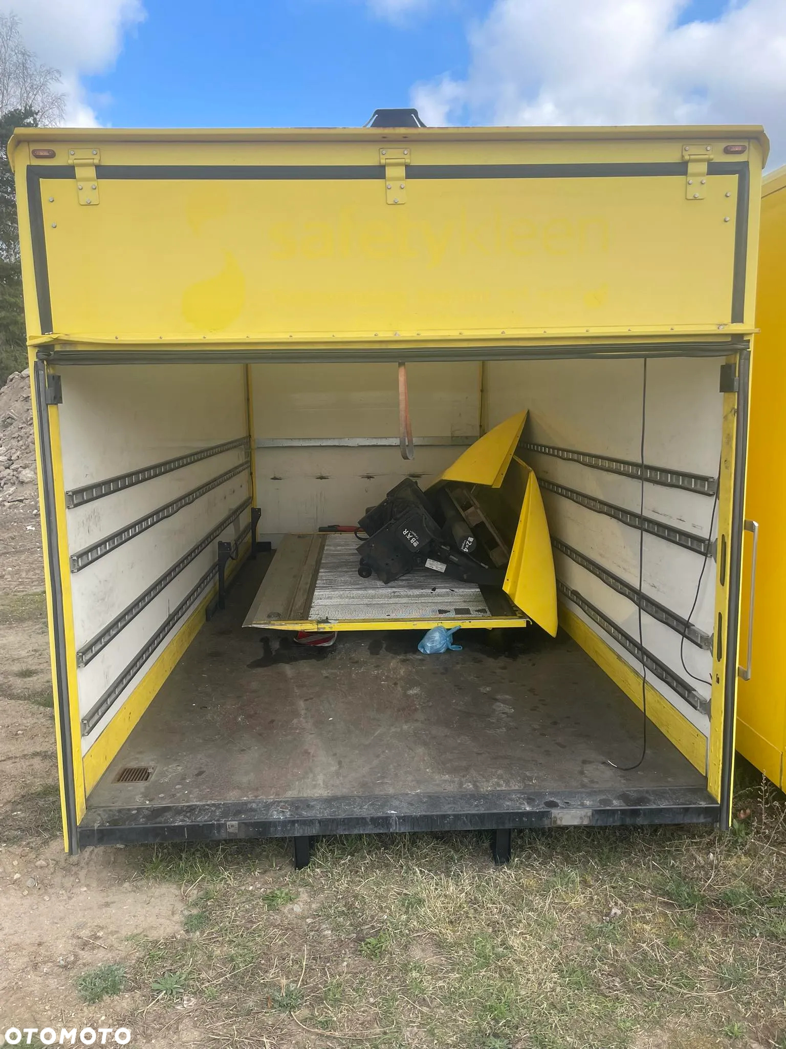 Kontener z windą 14 palet 5,50x2,50x2,40 - 8
