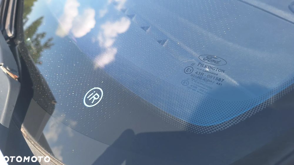 Ford S-Max 2.0 TDCi DPF Titanium - 35