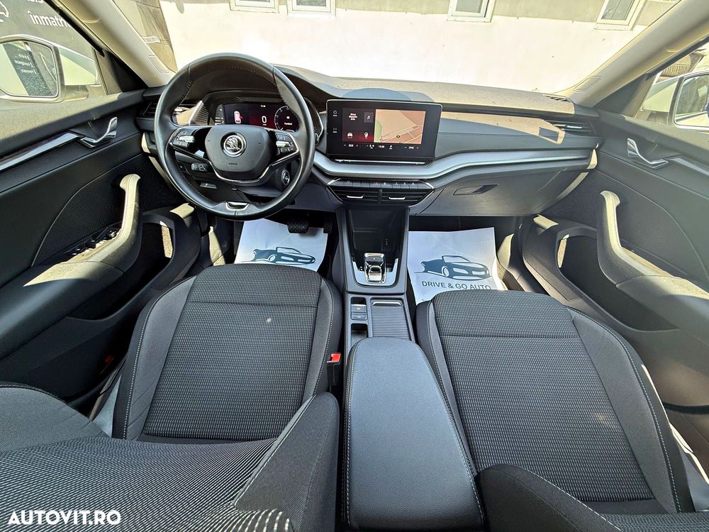 Skoda Octavia 2.0 TDI DSG Ambition - 11