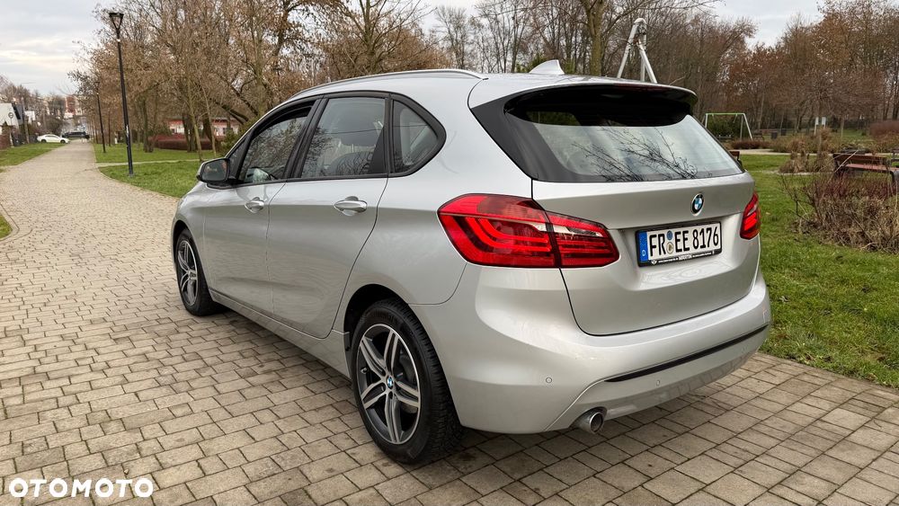 BMW Seria 2 218d Sport-Aut - 39