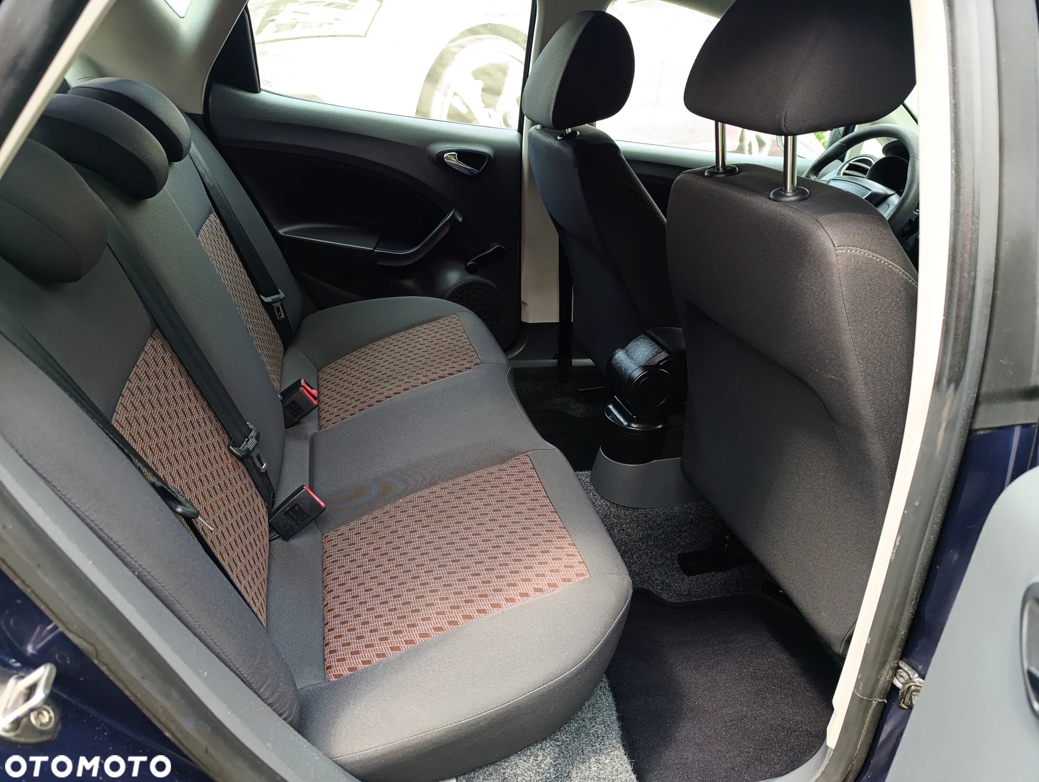 Seat Ibiza 1.4 16V Style - 12