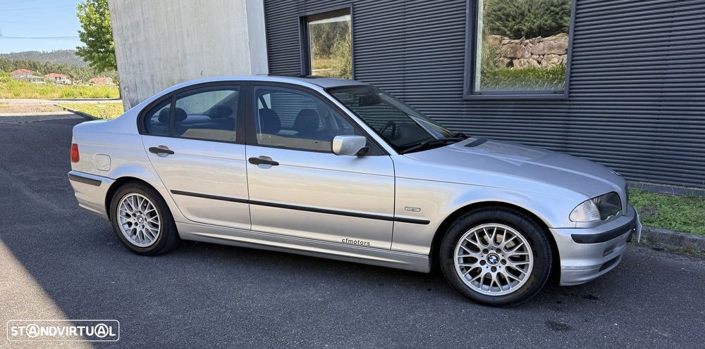 BMW 320 d - 5