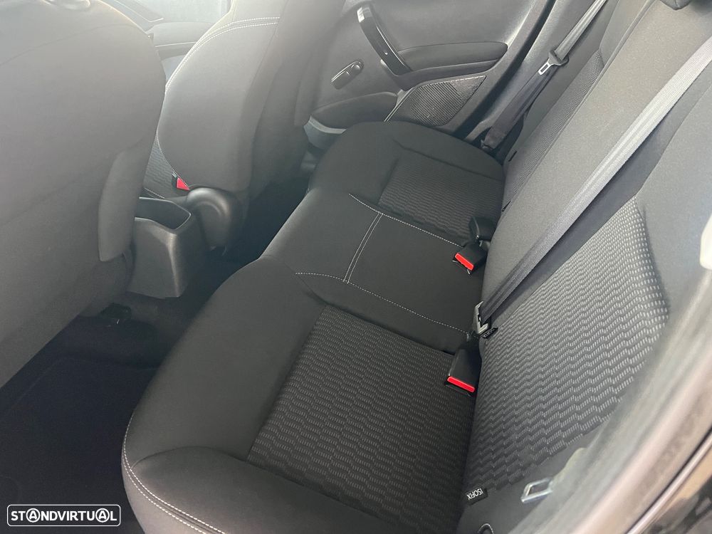 Peugeot 208 1.2 PureTech Style - 12