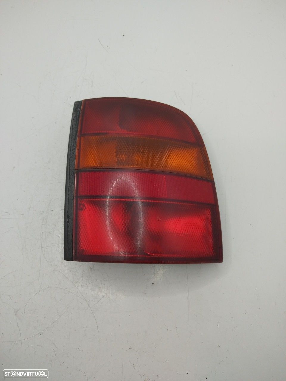 Farolim Stop Esq Nissan Micra Ii (K11) - 1