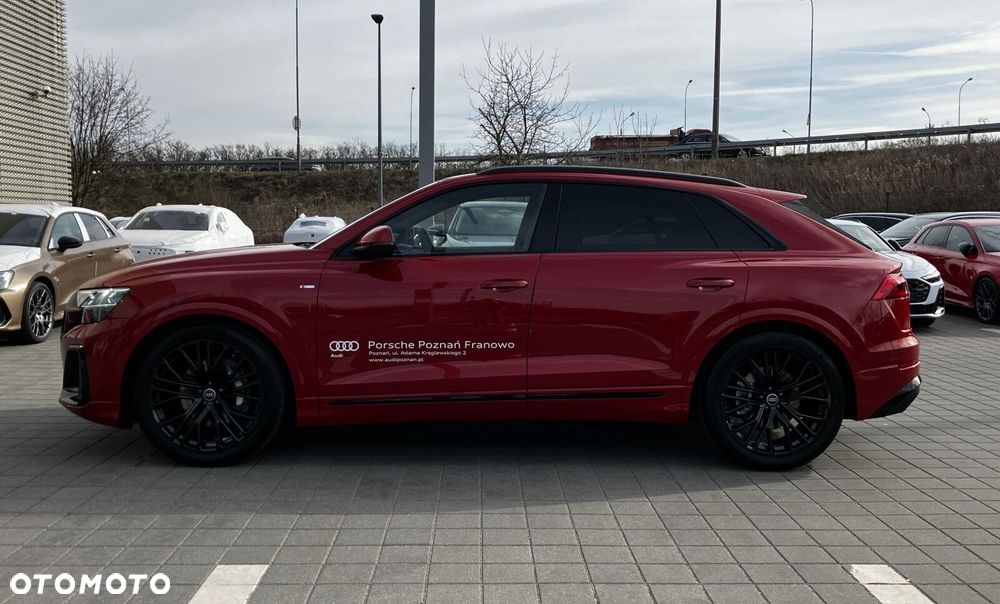 Audi Q8 - 4