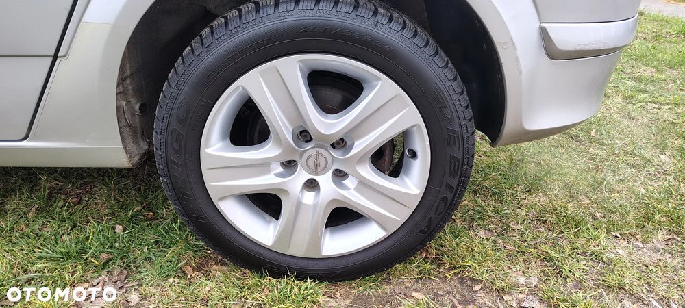 Opel Astra 1.4 Enjoy - 19