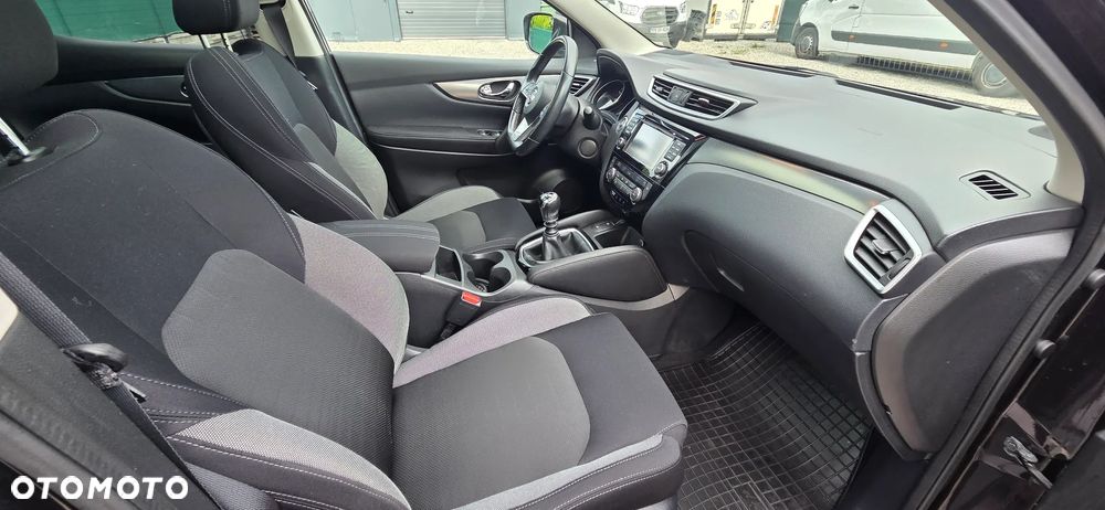 Nissan Qashqai 1.2 DIG-T N-Connecta - 16