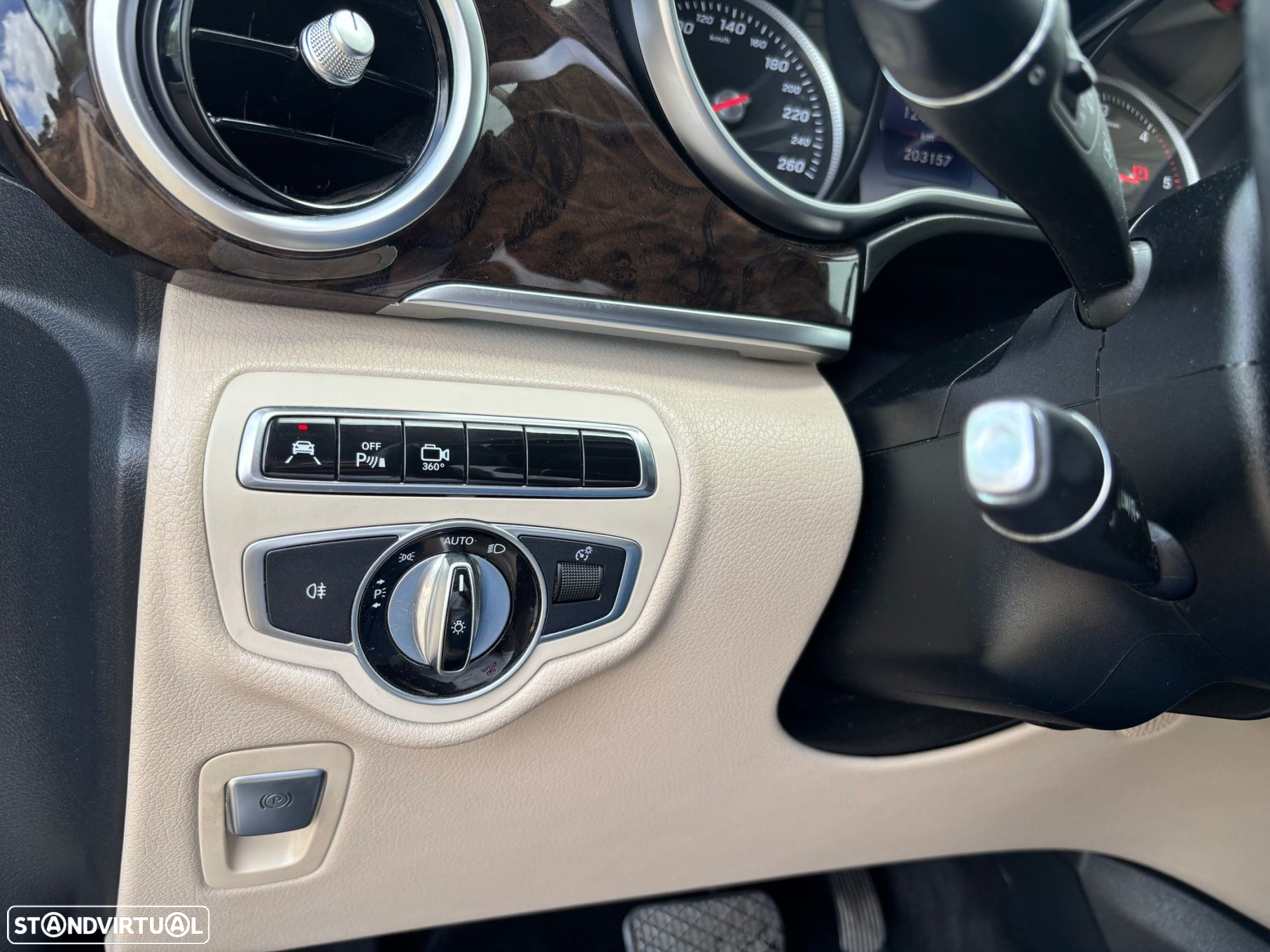 Mercedes-Benz V 250 BlueTEC Longo Avantgarde - 21