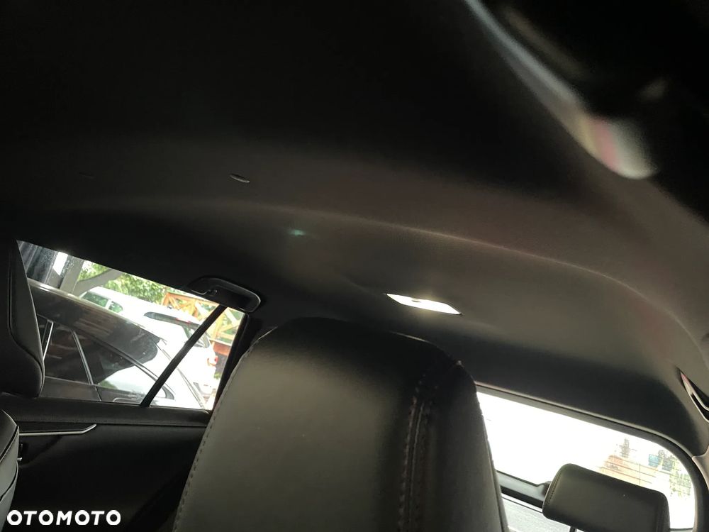 Suzuki Across PLUG-IN HYBRID - 26