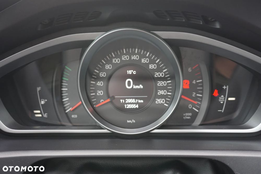 Volvo V40 D3 Drive-E Kinetic - 22