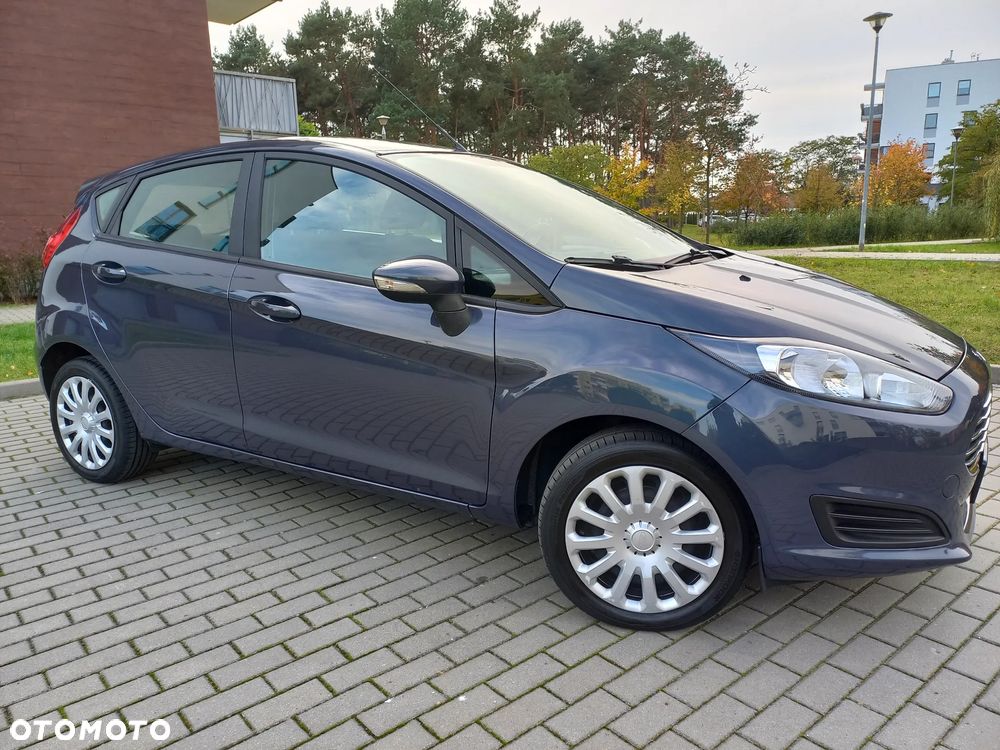 Ford Fiesta 1.25 Celebration - 1