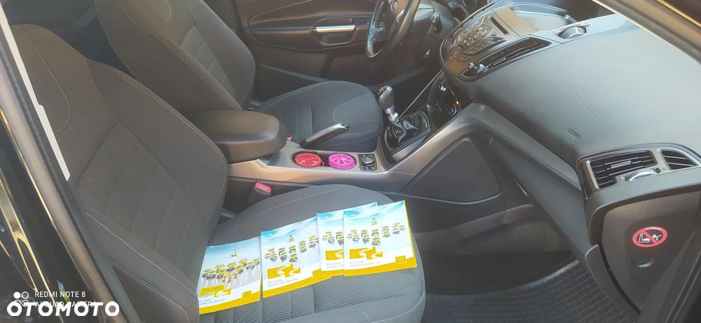 Ford Kuga 2.0 TDCi 2x4 Trend - 30