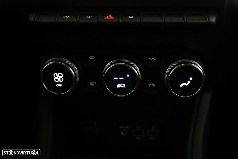 Renault Captur 1.0 TCe Techno - 13