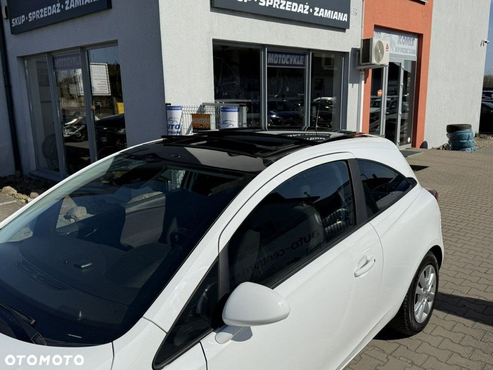 Opel Corsa 1.0 T Cosmo S&S - 11