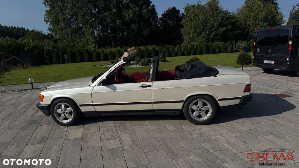 Mercedes-Benz W201 (190) - 17