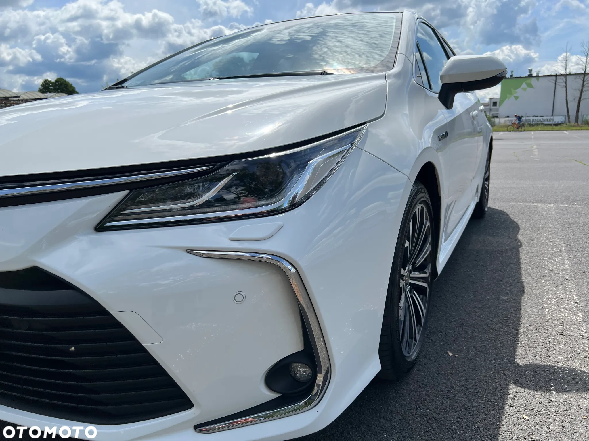 Toyota Corolla 1.8 Hybrid Comfort - 13