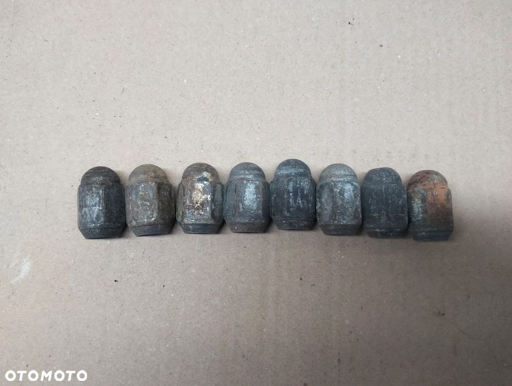 TOYOTA LAND CRUISER HDJ 80 NAKRĘTKI DO KOŁA - 2