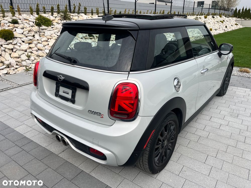 MINI Cooper S Sport-Aut - 18