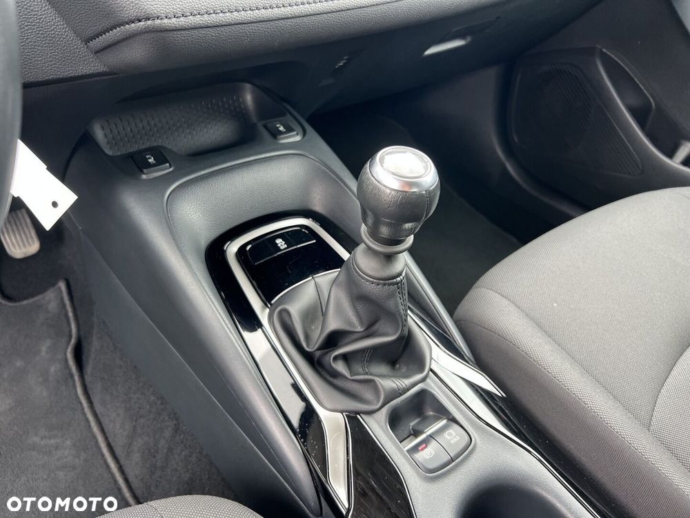 Toyota Corolla - 22