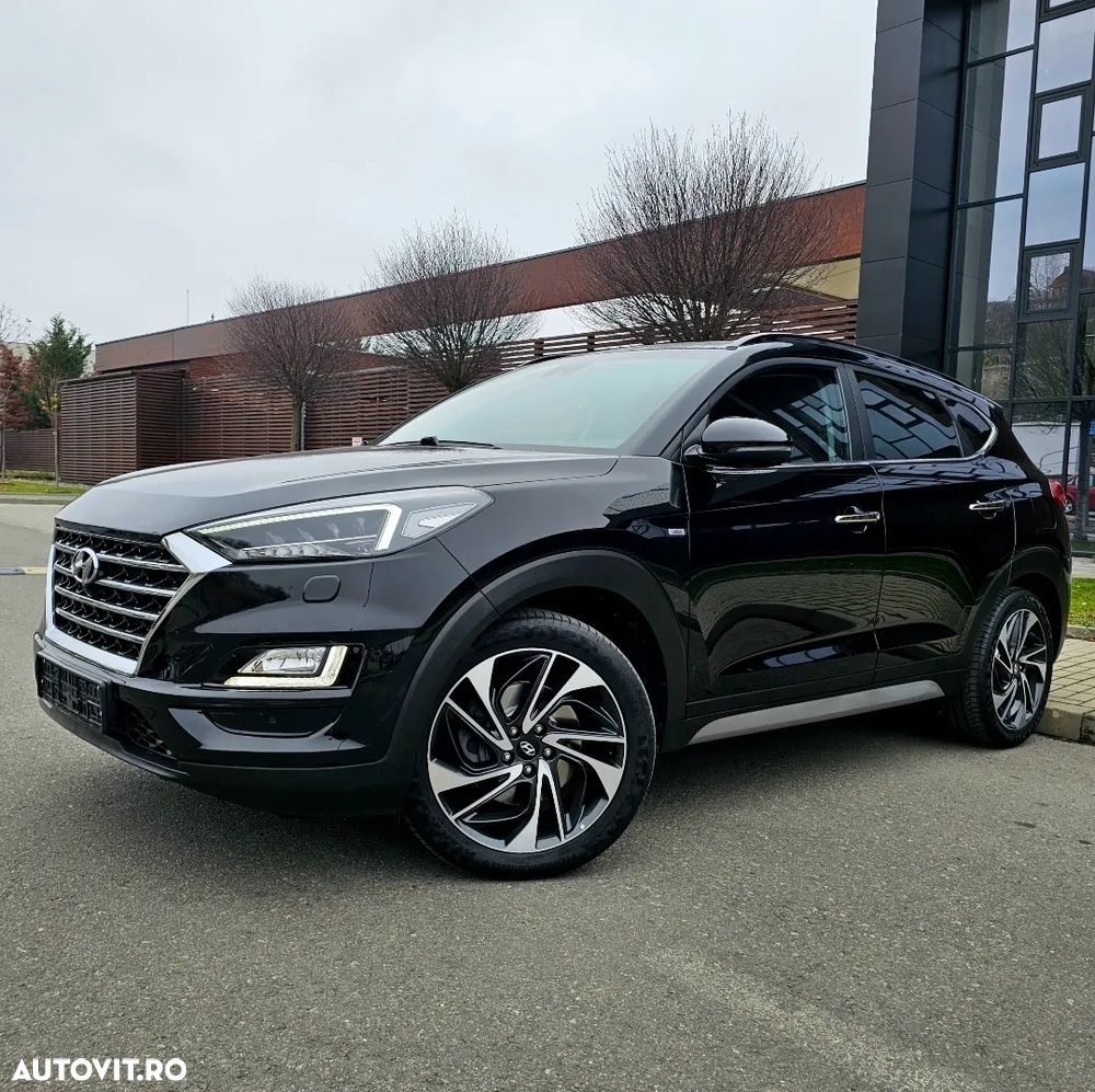 Hyundai Tucson 2.0 CRDI 4WD Automatik Premium - 26