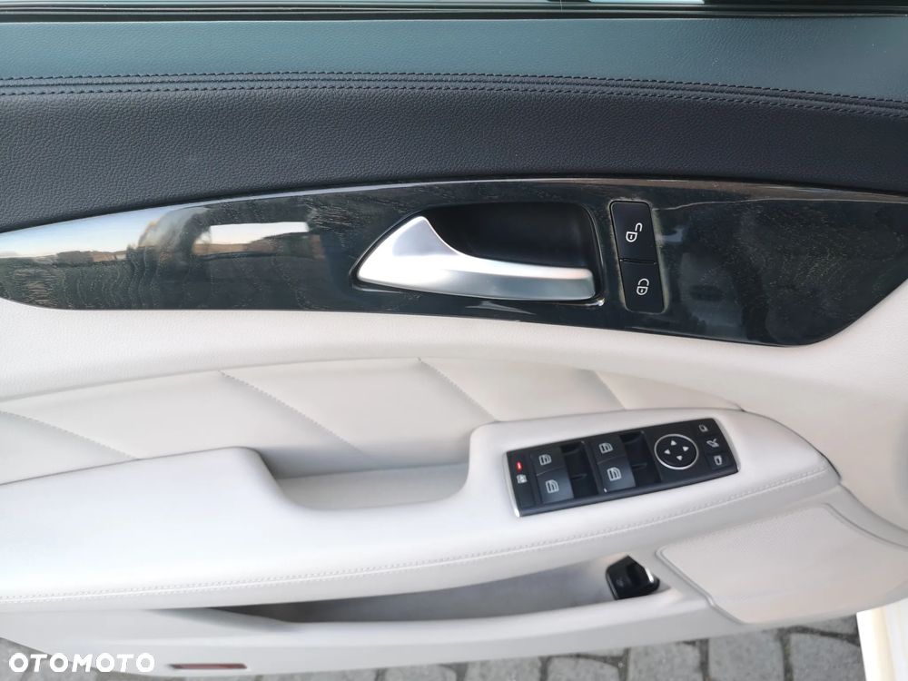 Mercedes-Benz CLS 350 (BlueTEC) d - 29