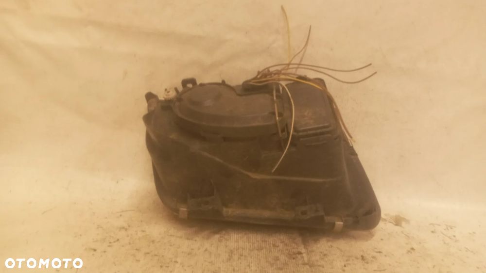 .  PRZOD PRZEDNIA LAMPA LEWA VOLKSWAGEN POLO 6N2 - 5