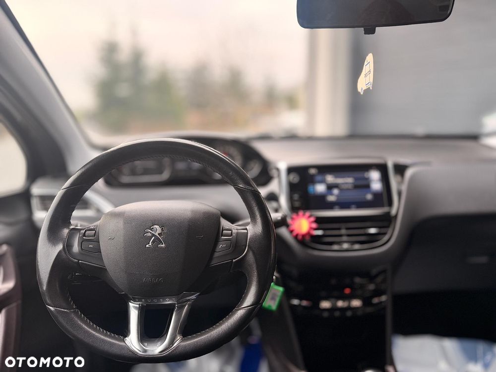 Peugeot 2008 1.2 Pure Tech Access - 26