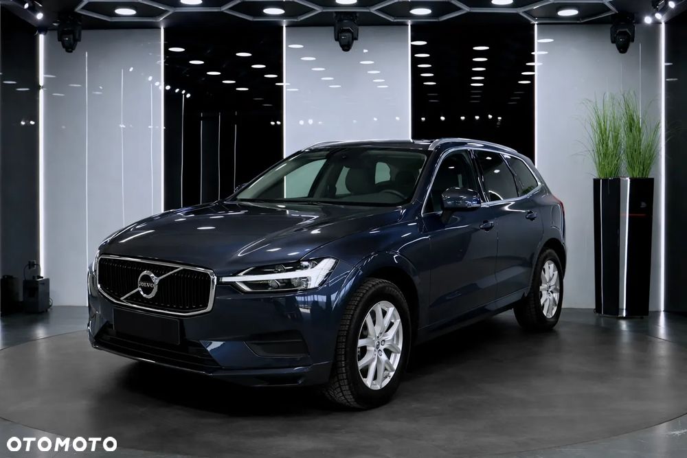 Volvo XC 60 B4 D AWD Momentum Pro - 2