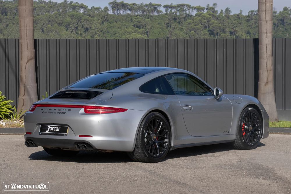 Porsche 911 (991) Carrera 4 GTS PDK - 15