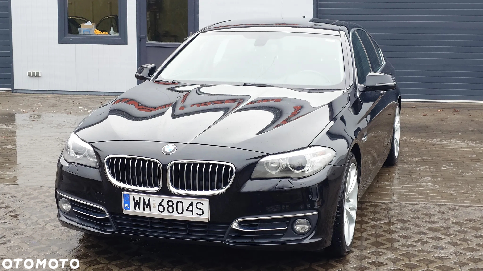 BMW Seria 5 535i xDrive Luxury Line - 3