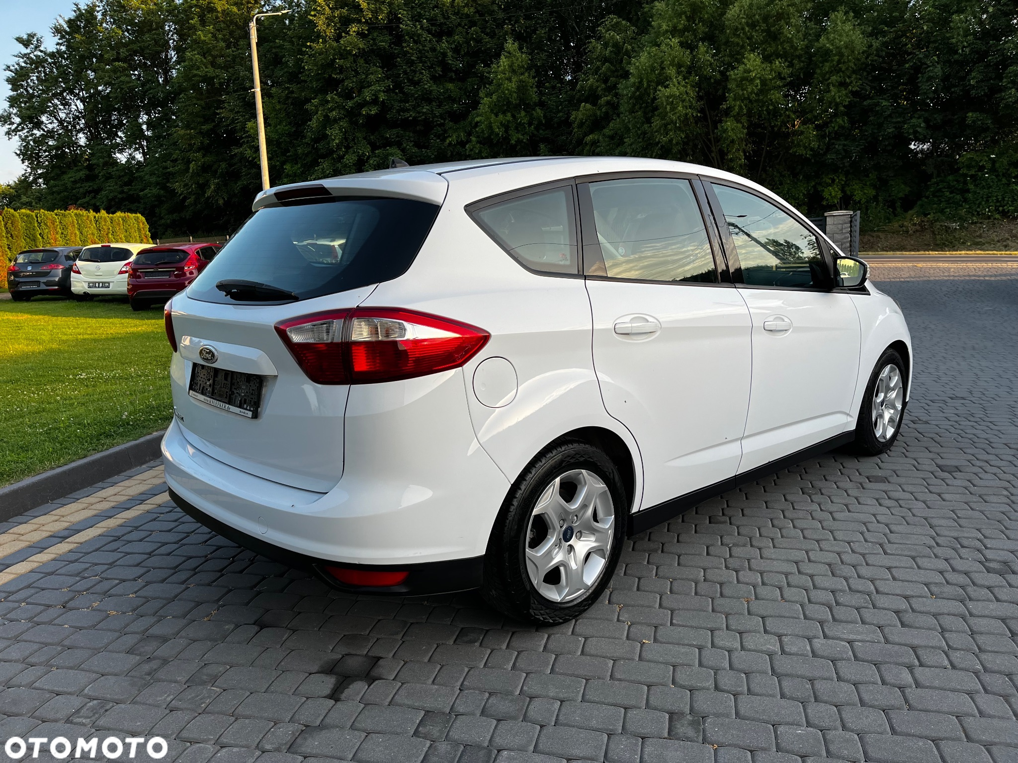 Ford C-MAX 1.6 Ti-VCT Champions Edition - 3