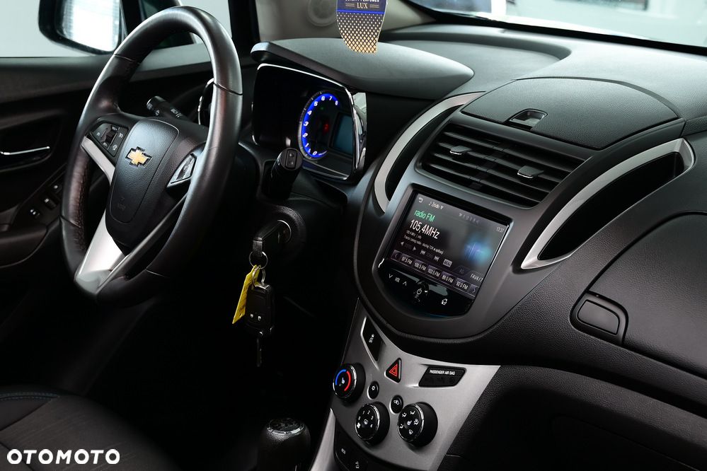 Chevrolet Trax 1.4T AWD LT+ - 25