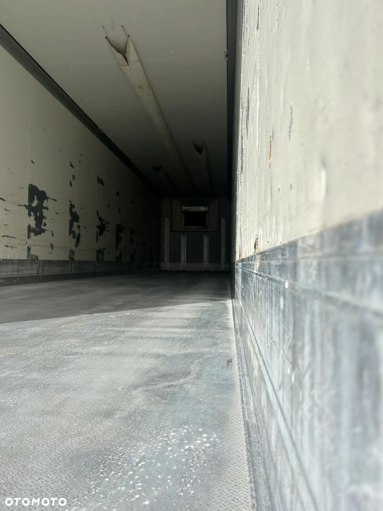 Schmitz Cargobull CARRIER MAXIMA 1300 / GRUBA ŚCIANA 7 CM / OŚ PODNOSZONA / KOSZ PALETOWY / DRUKARKA / 2010 ROK / KILKANAŚCIE SZTUK !! - 34