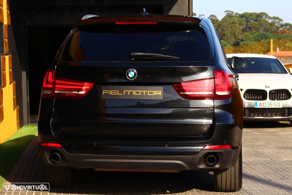 BMW X5 25 d sDrive Comfort 7L - 8