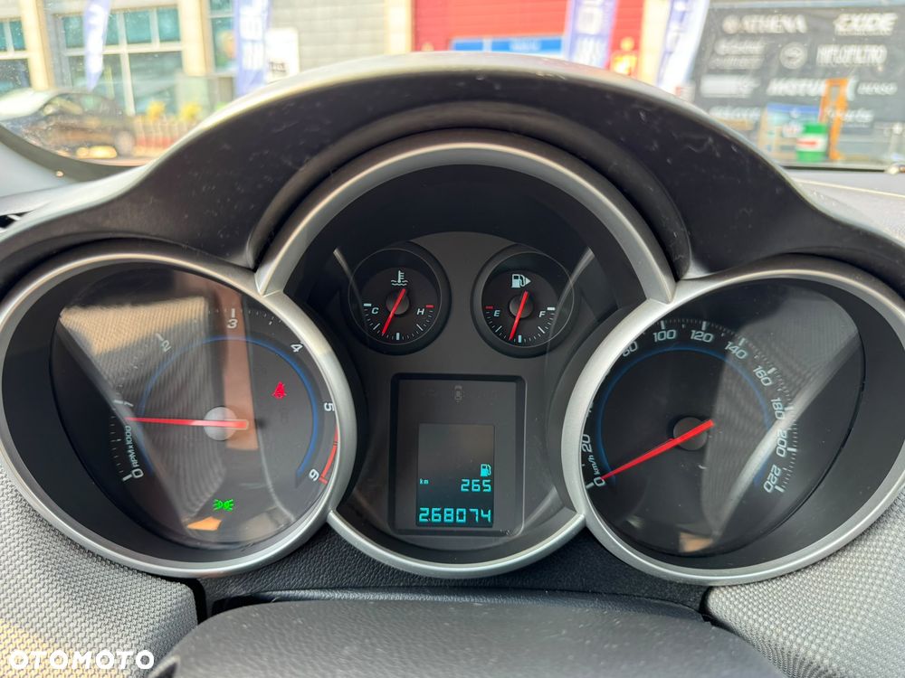 Chevrolet Cruze 2.0 VDCi LS - 11