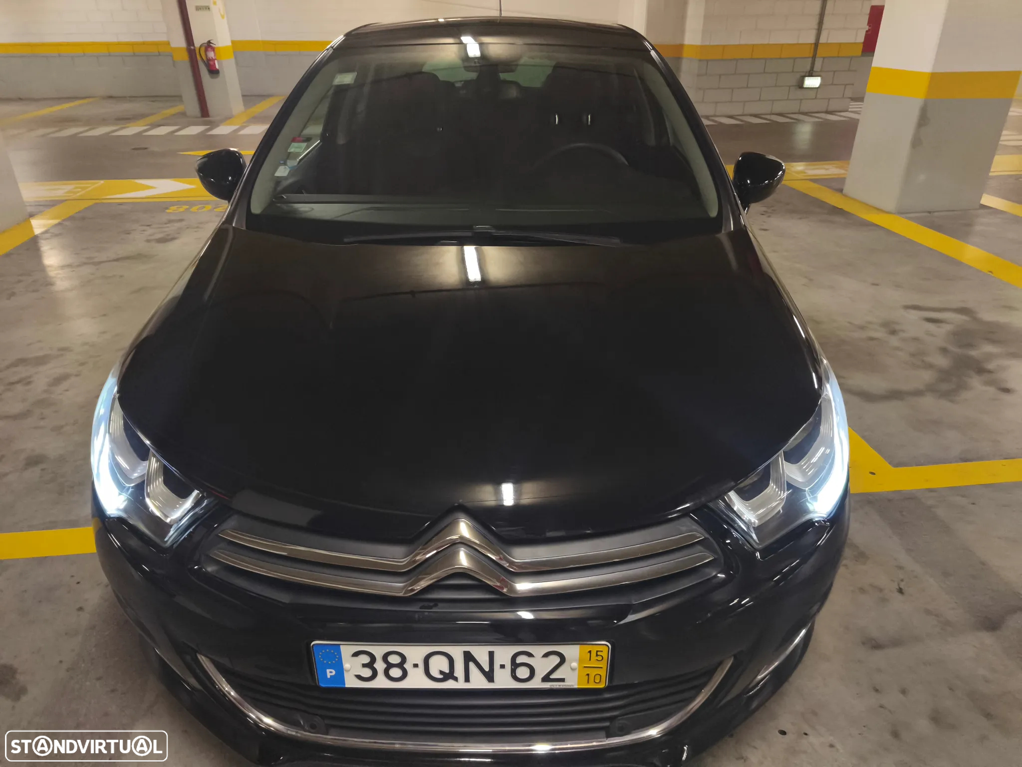 Citroën C4 1.6 BlueHDi Shine - 24