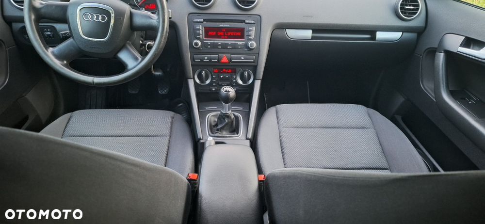 Audi A3 Sportback - 6