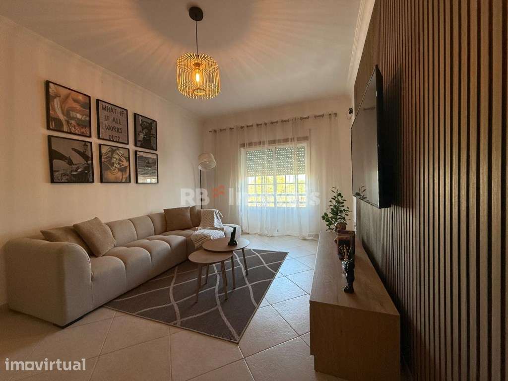 Apartamento T3 Duplex com Terraço e Churrasqueira - Entroncamento - Grande imagem: 2/33